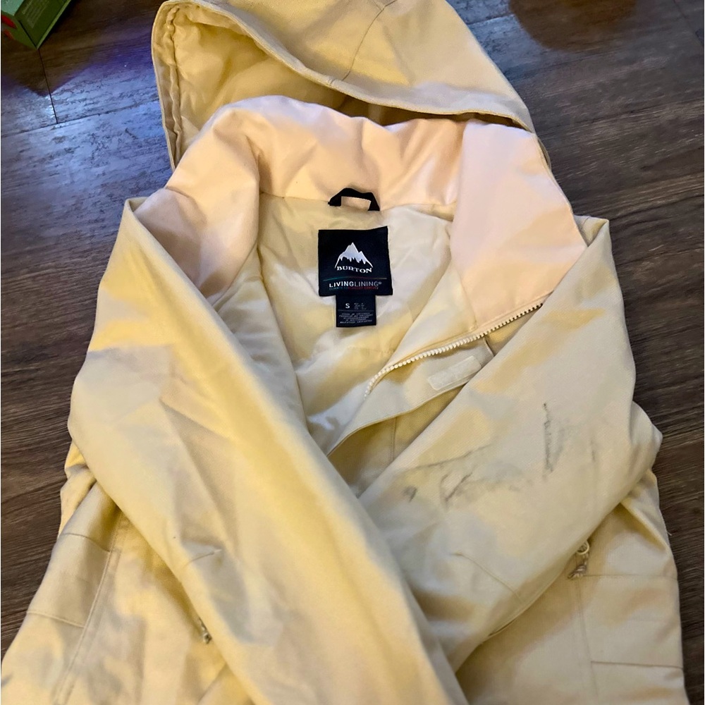Women's Burton Jet Set Jacket color creme brulee size S